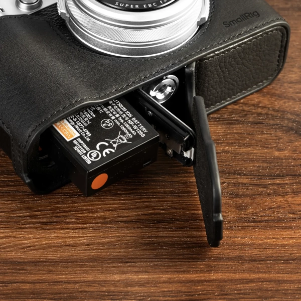 Кожаный чехол SmallRig 4700 для FUJIFILM X100VI (чёрный)