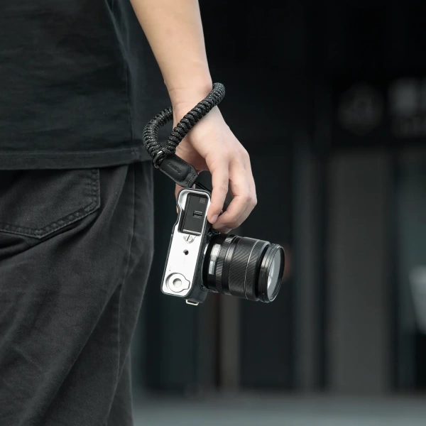 Кожаный чехол SmallRig 4879 Half Case Kit для Fujifilm X-M5 (Черный)